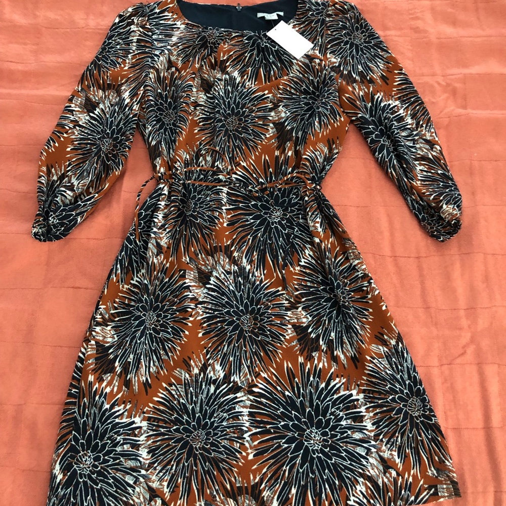 H&M woman’s dress size 8 NWT
